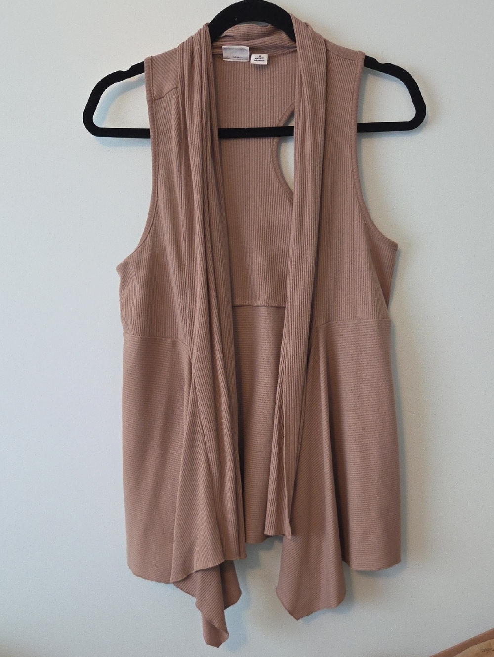 Cato Ribbed Vest